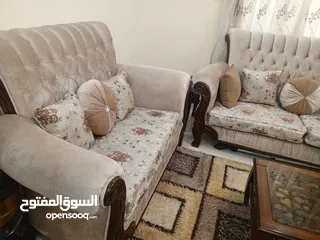  3 طقم كنب تفصيل للبيع