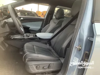  16 فوكس فاجن Id4 2022 اكس بيور بلس بطاريه كبيره