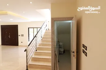  9 شقة دوبلكس فاخرة للبيع في عبدون