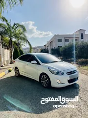  4 هونداي اكسنت 2017 للبيع اصل برايفت مطور 1.4 / 6 غيار