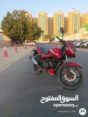  7 4 Bajaj and Honda motorcycles for sale in Al Qusais