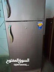  9 ثلاجة ناشونال ديلوكس حالتها ممتازة مستعمل للبيع ( تبريد قوي  ) ىون سلفر ياباني تجميع لبناني