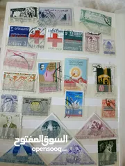  24 طوابع بريدية