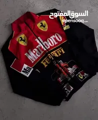  1 جاكيت فيراري قماشه خفيفه كثير يعني ل صيف