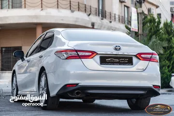  7 Toyota Camry 2019 Xle  السيارة مميزة جدا و بحالة ممتازة