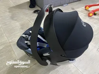  6 كرسي السيارة الخاص بالأطفال