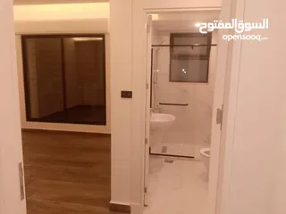  4 شقة فاخرة جديدة لم تسكن
