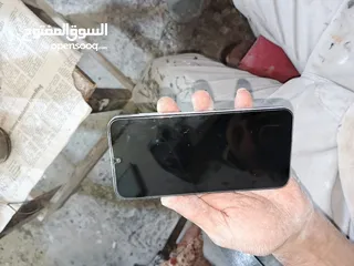  1 سامسونج A15 للبدل فقط جهاز غني عن تعريف جهاز مافي اي مشاكل غير شغله الكاميرا الاماميه فيها غباش