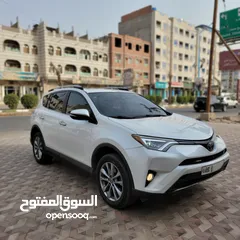  3 TOYOTA RAV4 LIMITED 2017