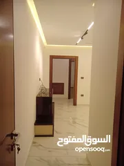  13 شقه ضاحية النخيل   (ارضيه +ترس)  220م