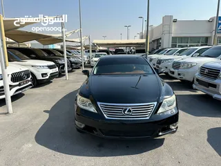  4 Lexus LS 460 Short 2010