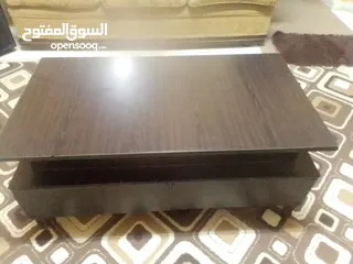  1 طقم طاولات الطاوله الكبيره بحاجه لغراء بس كما واضح بالصوره