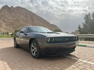  9 Dodge challenger