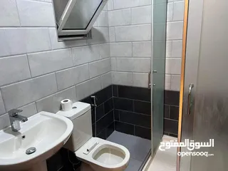  3 ستديو مفروشة سوبر ديلوكس للايجار في شميساني من المالك مباشرة