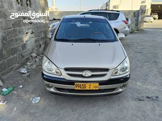  1 Hyundai car good condition