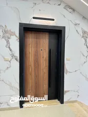  6 شقة للبيع مميزة جدآ في البنيات طريق المطار جامعة البترا ثالث مع الروف من المالك مباشرة