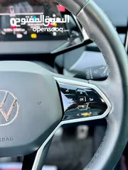  2 Volkswagen ID.6  - 2022