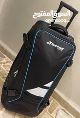  19 كرات تنس إرضي ومضارب