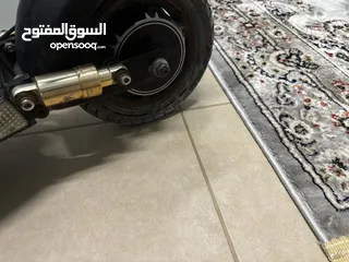  6 سكوتر كهربائي للبيع