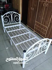  30 متوفر حاليا تخوت خشب وتخوت حديد جميع الاحجام والالوان والقياسات  متوفر غرف نوم أطفال وشباب