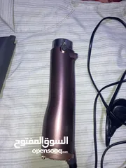  2 جهاز تصفيف شعر بحالة جيدة