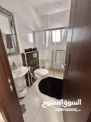  6 منزل فاخر للبيع شبه ارضي خلف الراهبات الوردية مقابل مسجد عمر ابن الخطاب للبيع بسبب السفر
