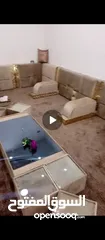  3 مجلس عربي فاخر 7مساند 8 مراكي مع ستنادهم 8 طاولات صغار ووحدة وسط بسعر مغري 250 ومع عازل وموكيت 400