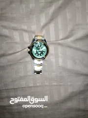  7 ساعه شبيهه برولكس بمواصفات عاليه لون اخضر