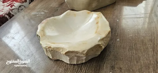  28 مغاسل حجر طبيعي