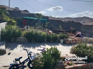  9 بيت مستقل للبيع