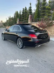  2 Mercedes benz E300 بحالة الوكالة