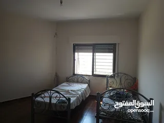  7 شقة في ابو نصير خلف صحارى مول للبيع