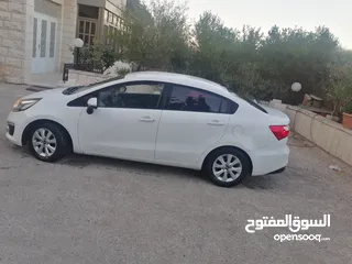  14 كيا ريو / موديل 2017 / بنزين / ماتور 1400 / عداد قليل / فحص نخب