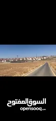  7 ارض سكن خاص مساحة واسعه (1271 م)  منطقة فلل وقصور ملاصقة لفلل الاندلسية _ جنوب عمان _شارع مادبا