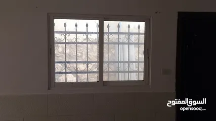  3 شقة وستوديو لليجار في جرش بيادر عجرمة بجانب المدينة الرياضية