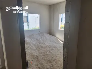  8 شقق عظم وجاهز شارع فرعون - خلف مدارس المناهل