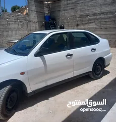  4 امير   سيارة سيات