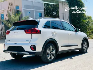  9 KIA NIRO HYBRID 2022