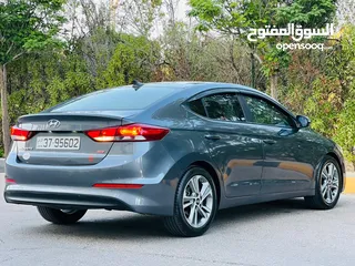  6 هيونداي افانتي موديل 2018 لون فيراني مميز