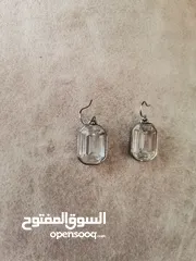  6 حلق اقراط تراجي باحجار كريمه شفافه رووعه ولامعه Earring