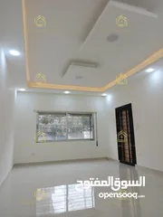  1 شقة فارغة - ضاحية الرشيد - 3نوم1ماستر - 180م - قرب الخدمات - موقع هادئ ومميز
