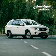  2 NISSAN PATHFINDER Excellent Condition White 2014