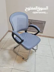  4 كرسي مكتب شبك طبي متحرك او ثابث عدة الوان