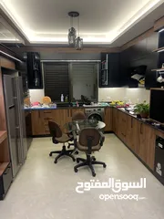  10 شقة جديدة للبيع