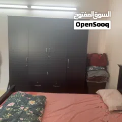  2 غرفة نوم ( سرير + دولاب ) بحالة ممتازة للبيع استخدام شخص واحد