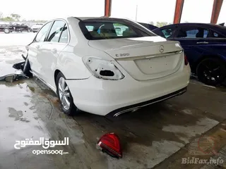  12 مرسيدس c300 2019 جديده جداً