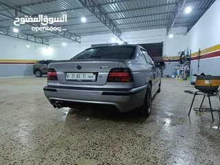  5 BMW 525 سيارة بسم الله مشاءالله