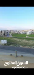  3 شقة مميزة طابق ثاني مساحة 206 م - طريق المطار - مقابل سوبر ماركت 911-سكن أ - شركة رمضان مميل للاسكان