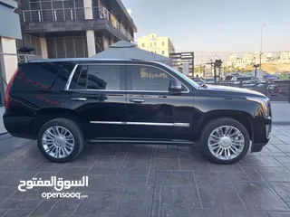  4 كاديلاك اسكاليد وارد الوكالة قاطع مسافة 29000km فقط صنف platinum