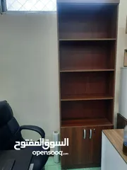  14 خزانة الكتب متوفر بعدة موديلات وألوان توصيل وتركيب مجاني داخل عمان ارتفاع مترين عرض 80سم عمق 30سم